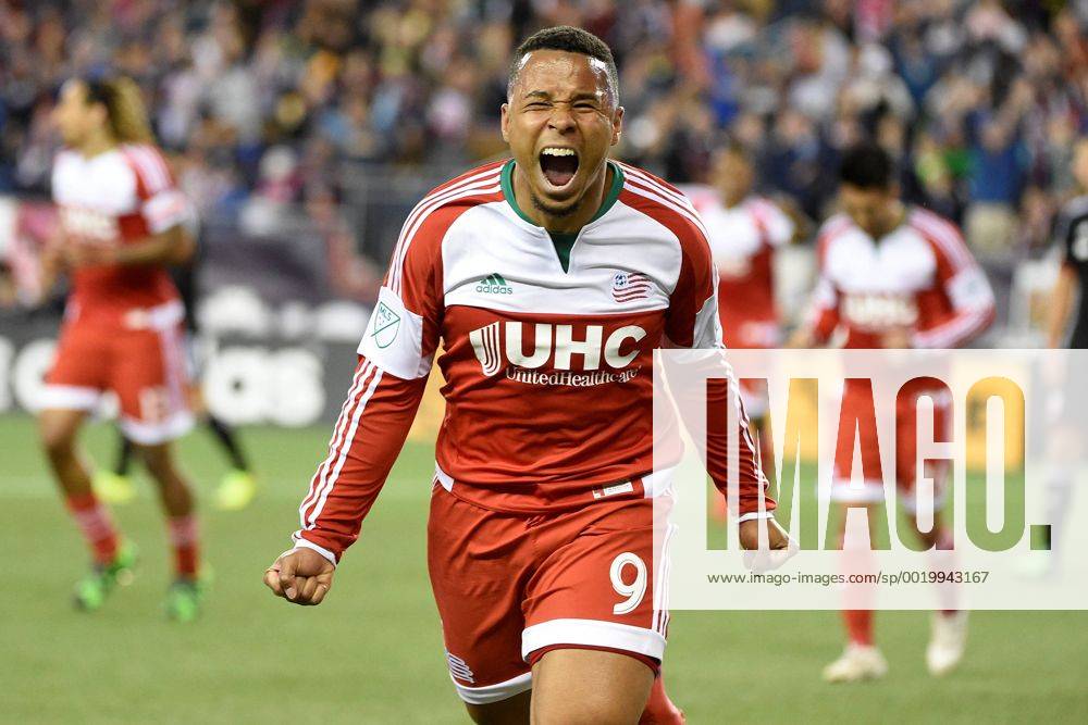 Foxborough, Massachusetts, U.S. - New England Revolution forward Charlie Davies (9) reacts to his first half goal during the MLS Fussball Herren USA game between DC United and the New England Revolution held at Gillette Stadium in Foxborough Massachusetts. Eric Canha CSM MLS 2015: DC United vs Revolution MAY 23 - ZUMAc04_
