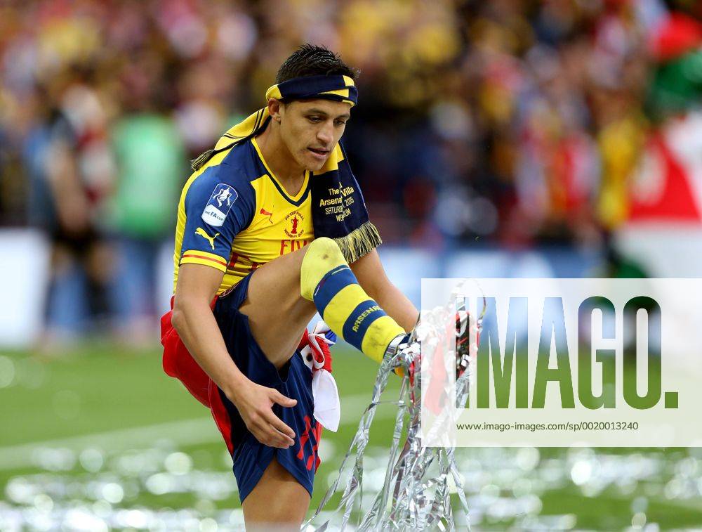 Arsenal s Alexis Sanchez boots draped in ticker tape FA Cup Final - Arsenal vs Aston Villa - Wembley Stadium - England - 30th May 2015 - Picture David Klein Sportimage .