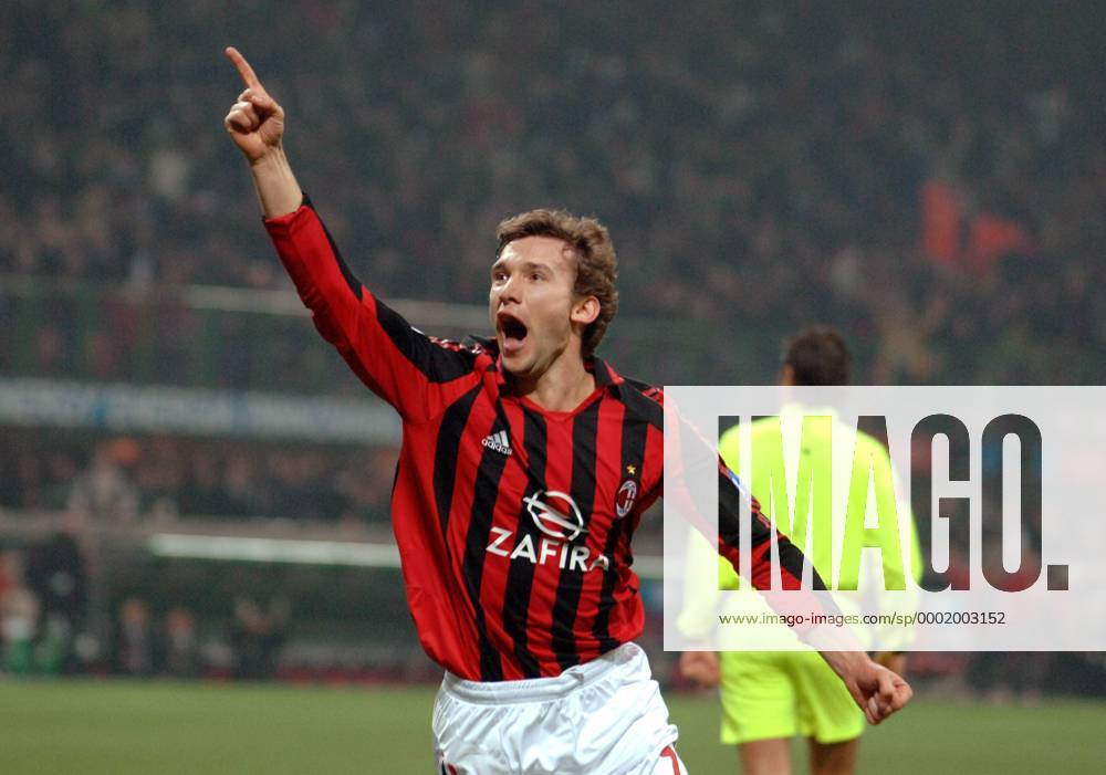 Andriy Shevchenko (Milan) - Torjubel Fußball Herren Serie A 2005 2006, 1. Italienische Liga, AC Mailand Einzelbild Mailand Begeisterung, Freude,
