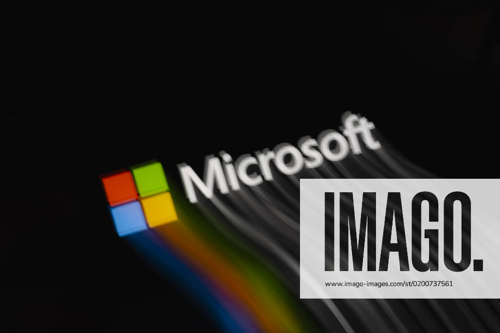 A view of the Microsoft logo is displayed on a smartphone. The Microsoft 365 Status Twitter account said the company was investigating issues impacting multiple Microsoft 365 services. Asuncion Paraguay - ZUMAc217 20230125_zip_c217_002