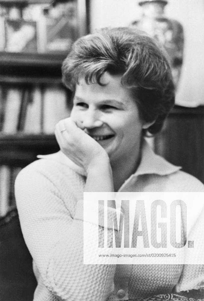 Moscow oblast. USSR. February 27, 1964. Hero of the Soviet Union, the first woman-cosmonaut of the USSR Valentina Nikolayeva-Tereshkova pictured at home. Valentin Cheredintsev TASS 15138949