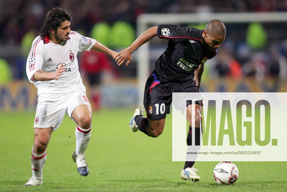 Florent Malouda (Lyon, re.) gegen Gennaro Gattuso (Milan) - Fußball EC 1 Herren Champions League 2005 2006, Olympique Lyonnais - AC Mailand 0:0, OL, Gruppe pan13434 Lyon Dynamik,
