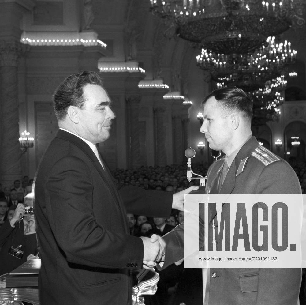 Moscow, USSR. April 14, 1961. Chairman of the Presidium of the Supreme Soviet of the USSR Leonid Brezhnev awards Soviet cosmonaut, Major Yuri Gagarin (L-R), who made the world s first space flight on April 12, 1961 on the Vostok 1 spacecraft, the Order of Lenin and the Golden Star medal of the Hero of the Soviet Union in the St. George Hall of the Grand Kremlin Palace. Vladimir Savostyanov TASS 1469211