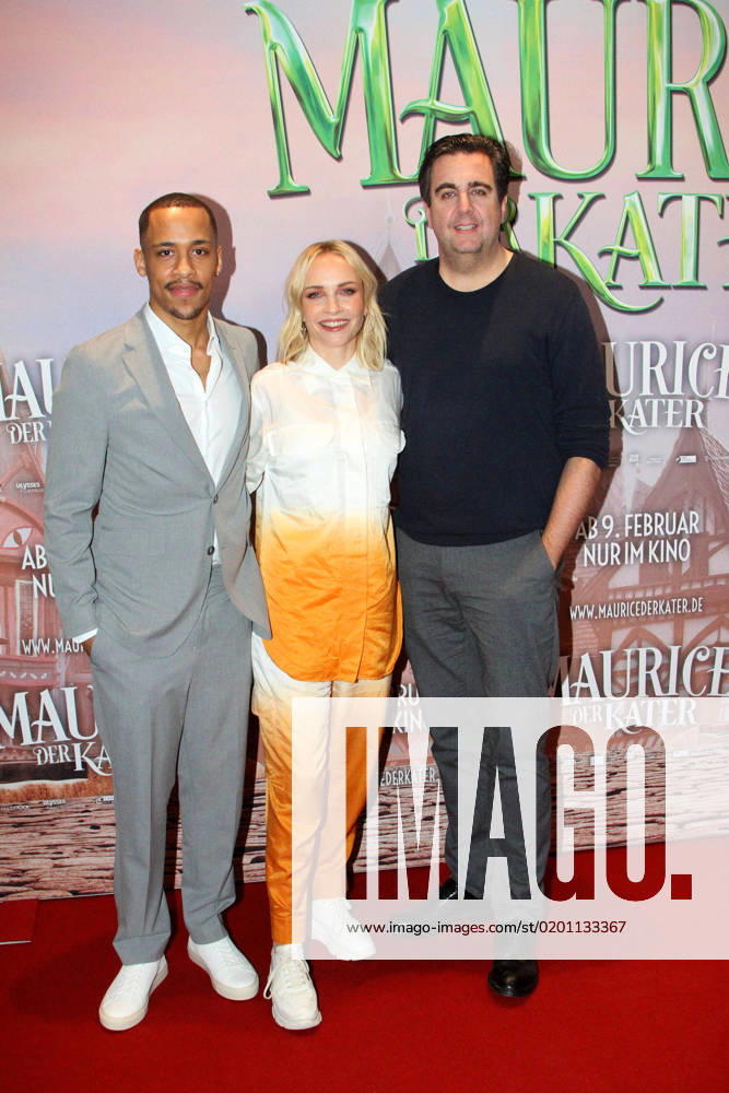 Jerry Hoffmann, Janin Ullmann and Bastian Pastewka at the Maurice Der Kater cinema premiere on 29 01 2023 in Hamburg Maurice Der Kater film premiere in Hamburg