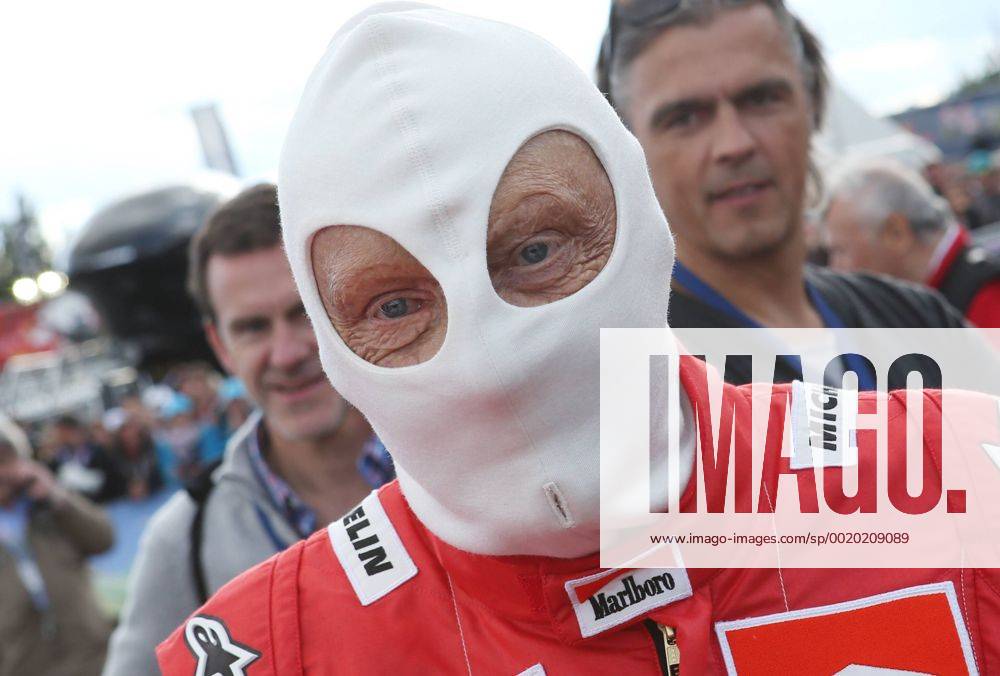 FORMULA 1 - GP of Austria 2015 SPIELBERG,AUSTRIA,20.JUN.15 - MOTORSPORTS, FORMULA 1 - Grand Prix of Austria, Red Bull Ring, legends race. Image shows chairman of the advisory board Niki Lauda (Mercedes GP). GEPAxpictures xAndreasxPranter