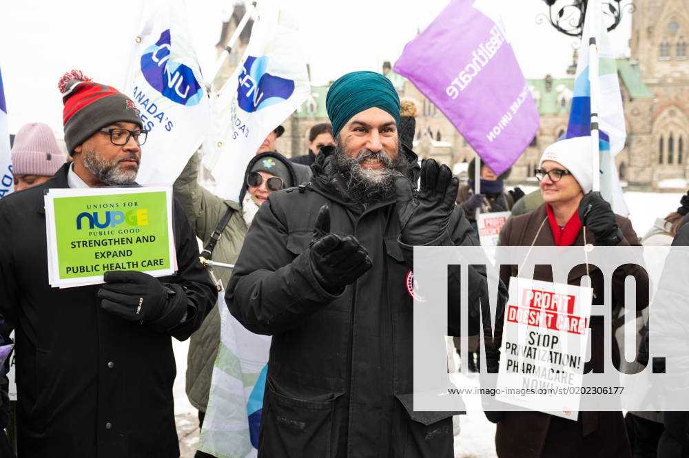 NDP Leader Jagmeet Singh cheers during a rally to demand Canada s public health care system be protected and expanded, on Parliament Hill in Ottawa, Tuesday, Feb. 7, 2023. Ottawa Canada - ZUMAc35_ 20230207_zaf_c35_068