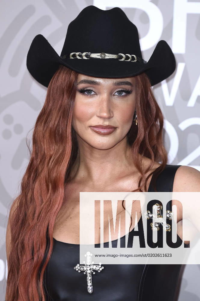 Megan McKenna at the 43 BRIT Awards 2023 ceremony at the O2 Arena London, 11 02 2023. Foto:xS.xFuturexImage
