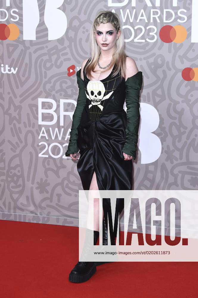 Abby Roberts at the 43 BRIT Awards 2023 ceremony at the O2 Arena London, 11 02 2023. Foto:xS.xFuturexImage