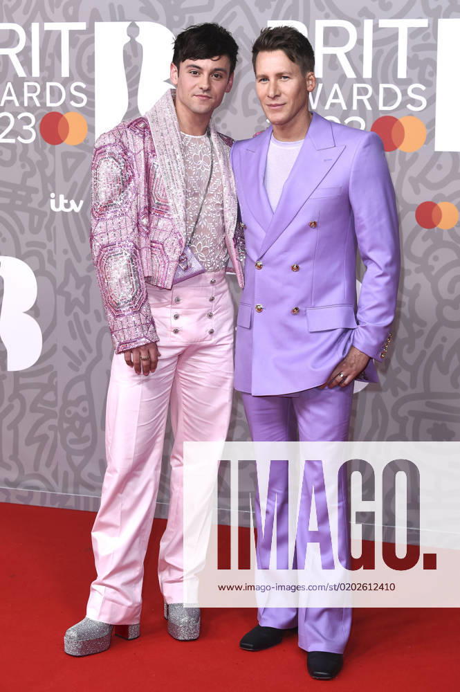 Tom Daly with husband Dustin Lance Black at the 43 BRIT Awards 2023 ceremony at the O2 Arena London, 11 02 2023. Foto:xS.xFuturexImage