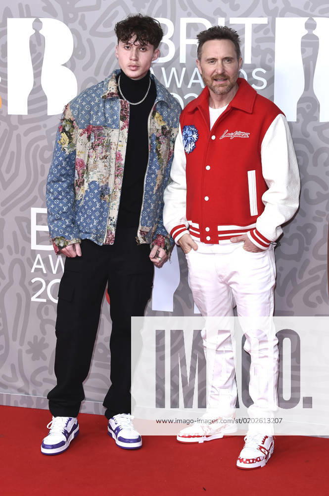 David Guetta with son Elvis Guetta at the 43 BRIT Awards 2023 ceremony at the O2 Arena London, 11 02 2023 Foto:xS.xFuturexImage