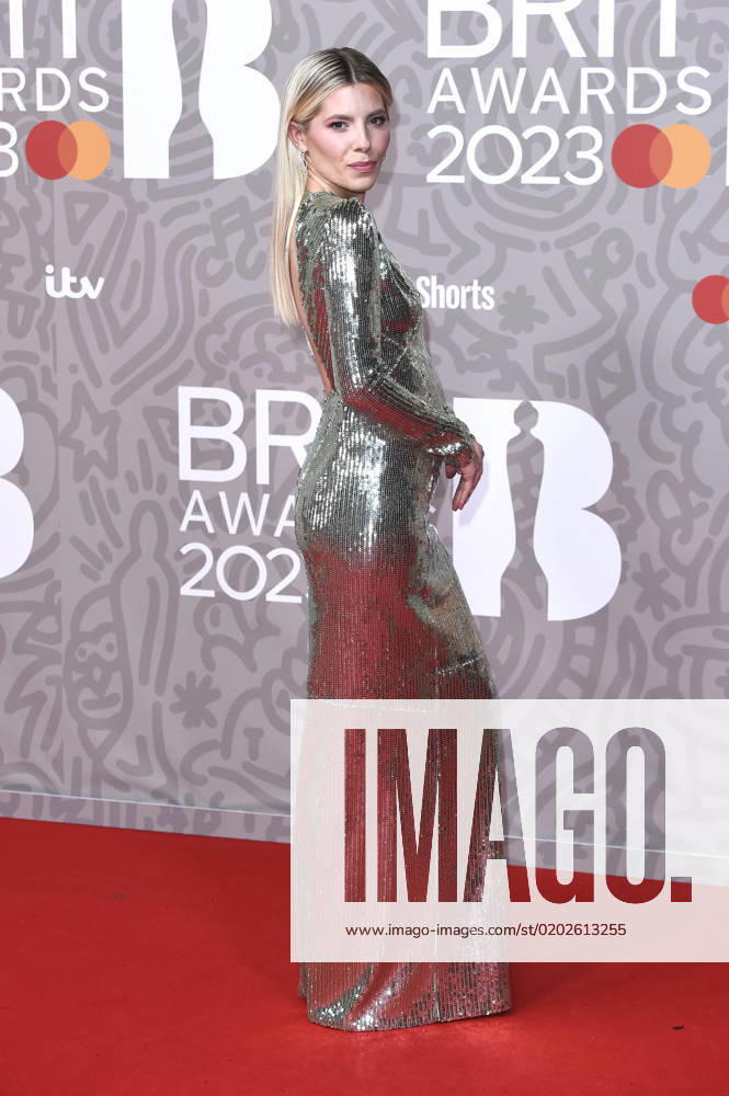 Mollie King of The Saturdays at the 43 BRIT Awards 2023 ceremony at the O2 Arena London, 11 02 2023. Foto:xS.xFuturexImage