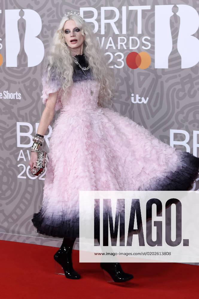 Kristen McMenemy at the 43 BRIT Awards 2023 ceremony at the O2 Arena London, 11 02 2023. Foto:xS.xFuturexImage
