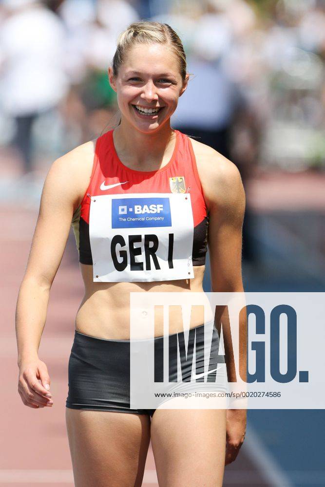 Gina Lueckenkemper (DLV); BAUHAUS Junioren-Gala am 28.06.2015 im Michael-Hoffmann-Stadion, Mannheim. BAUHAUS Junioren-Gala; Mannheim