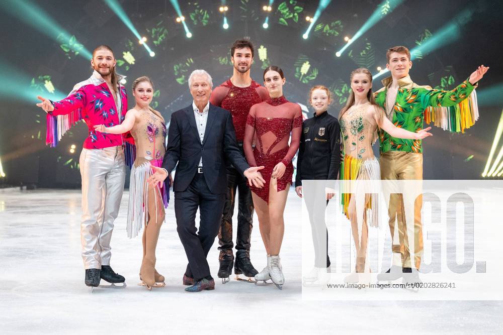 F l Alexay Rogonov, Alina Solovyeva, Norbert Schramm, Former German Figure Skater, Guillaume Cizeron Olympic Champion 2022 in Ice Dance , Gabriella Papadakis Olympic Champion 2022 in Ice Dance , Sophia Erhardt German Ice Skating Union, Young Talent , Angelina Avdaseva, Evgenii Kostarev, Holiday on Ice, A New Day, 16 2 2023 Munich Bavaria Germany