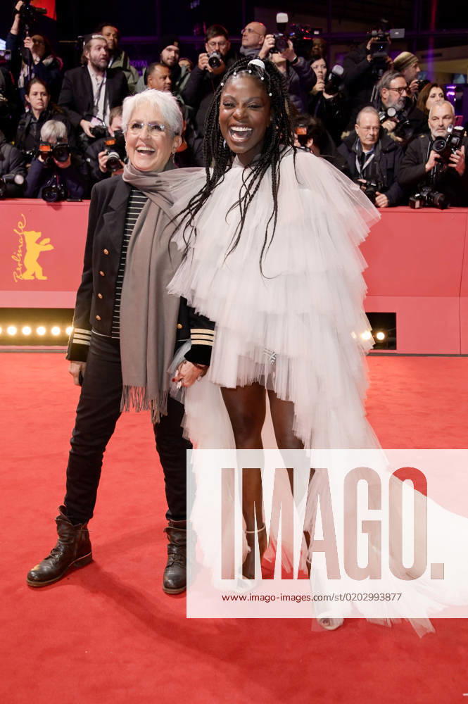 Joan Baez and Nikeata Thompson at the festival opening and the premiere of the feature film She Came to Me at the Berlinale 2023 73 Berlin International Film Festival at the Berlinale Palast Berlin, 16 02 2023. Foto:xF.xFuturexImage