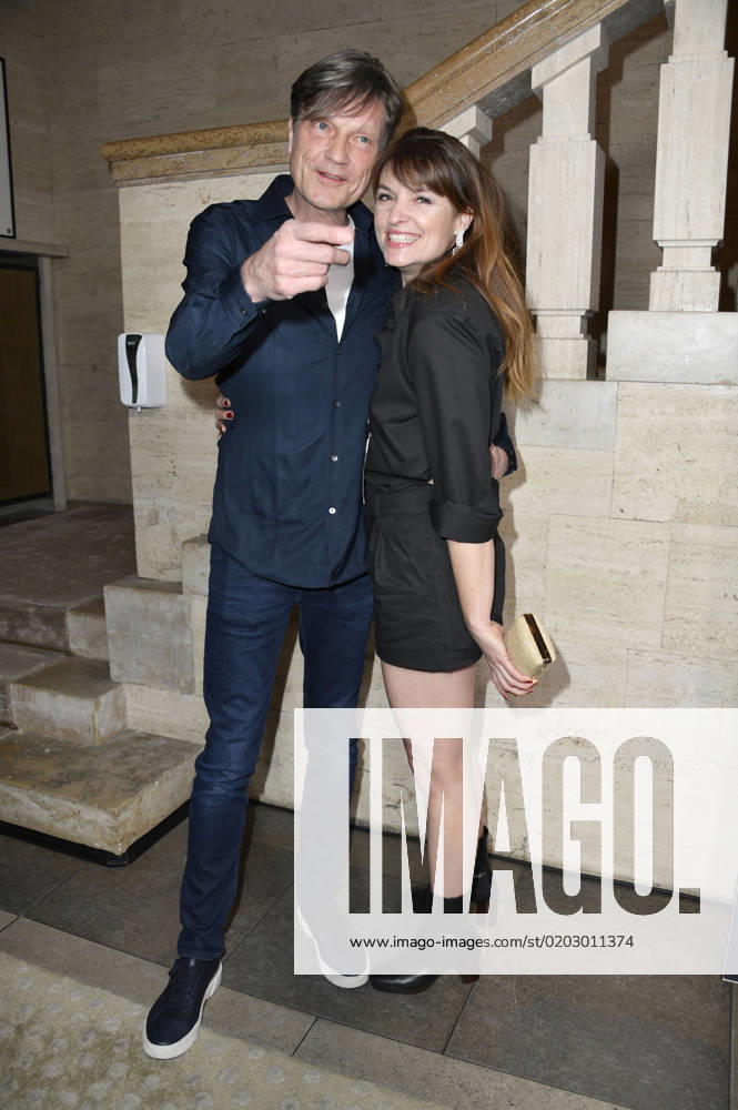 Roland Suso Richter and Ina Paule Klink at the Berlin Opening Night by Gala, UFA and RTL as part of the Berlinale 2023 73 Berlin International Film Festival at Hotel SO Berlin Das Stue Berlin, 16 02 2023 Foto:xN.xKubelkax xFuturexImage
