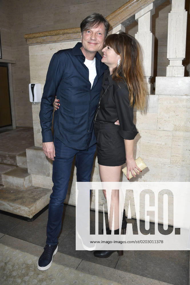 Roland Suso Richter and Ina Paule Klink at the Berlin Opening Night by Gala, UFA and RTL as part of the Berlinale 2023 73 Berlin International Film Festival at Hotel SO Berlin Das Stue Berlin, 16 02 2023 Foto:xN.xKubelkax xFuturexImage