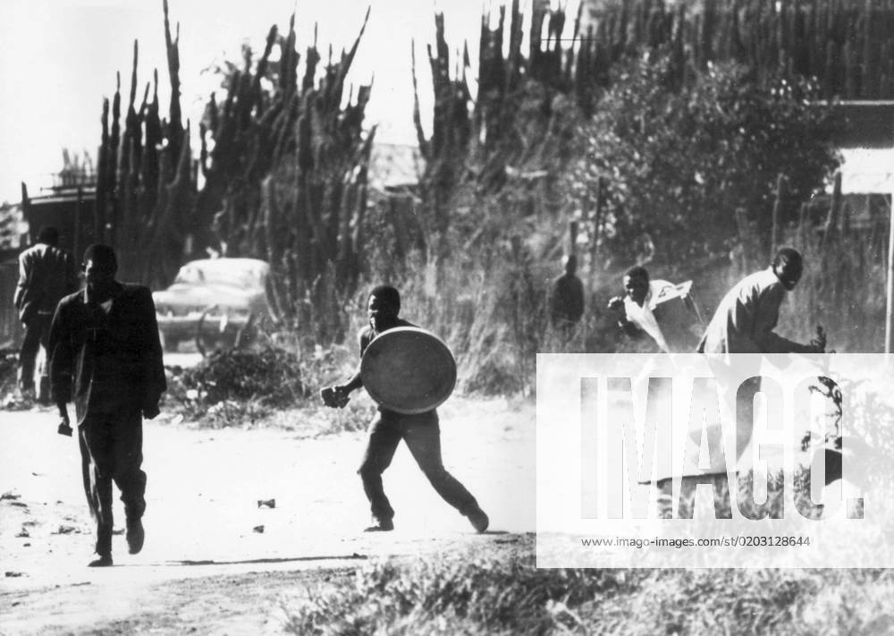 SECRET POLITICS 70 Over 100 black schoolchildren killed in Soweto, South Africa Demonstration in the black suburb of Johannesburg protesting the use of Afrikaans in schools The protest turned into a massacre when riot police opened fire on the demonstrating students SOWETO SOUTH AFRICA F PHOTO