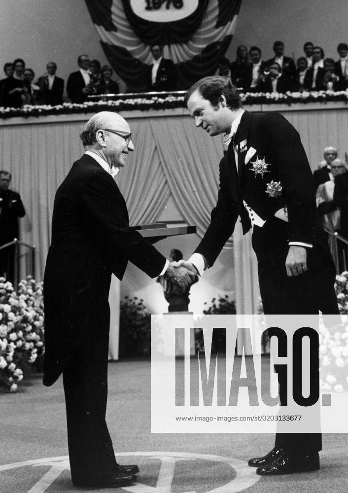 File Stockholm 1976 Professor MILTON FRIEDMAN USA Nobel Prize Econony 1976 receiving his award from the hands of KING CARL XVI GUSTAF STOCKHOLM Sweden PB KOD 1001
