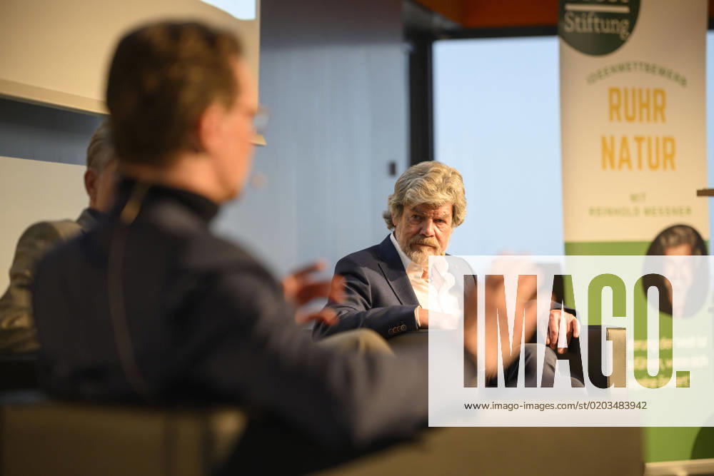 Reinhold MESSNER author and mountaineer godfather of the project RuhrNatur blurred in the foreground Hendrik WUEST Wüst NRW Ministerpraesident, CDU panel discussion on the project RuhrNatur of the Brost Foundation, on 23 02 2023 in Essen Germany