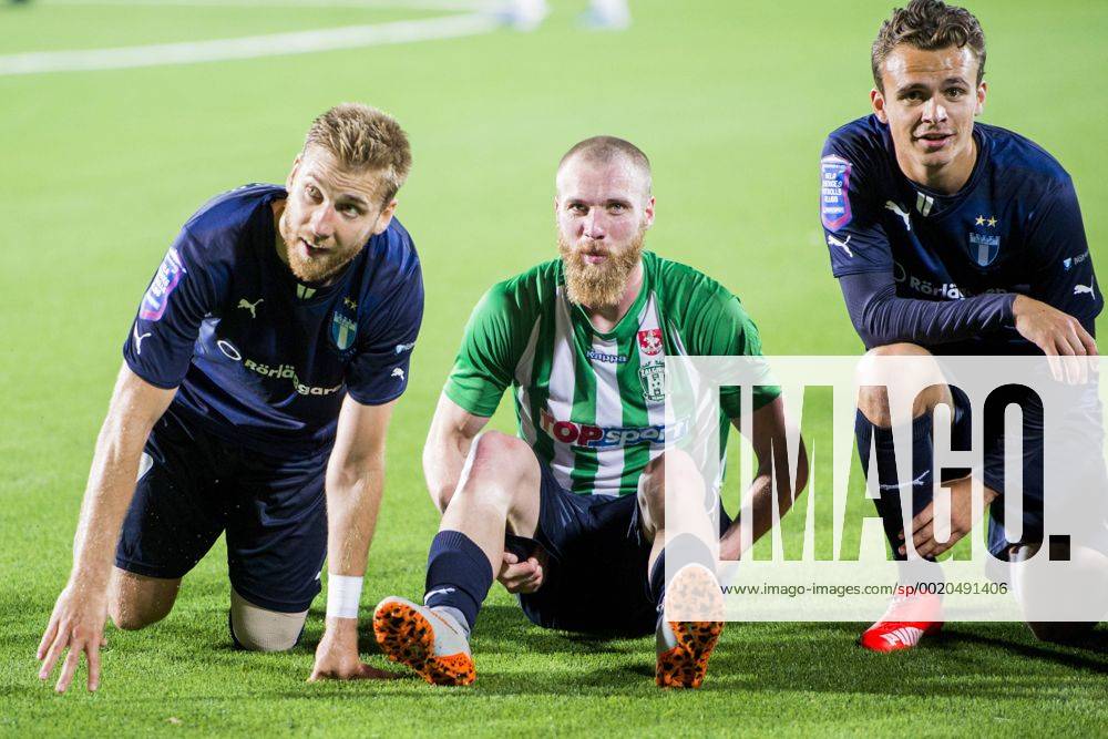 Vilnius, Litauen - 150721 Malmö FFs Kari Arnason, Jo Inge Berget and Andreas Vindheim Zalgiris Vilnius VMFD and Malmö FF - Quali - Champions League den 21 juli 2015 i Vilnius. .Foto: LUDVIG THUNMAN BILDBYRAN kod LT 35107 News - July 21, 2015 - ZUMAb138