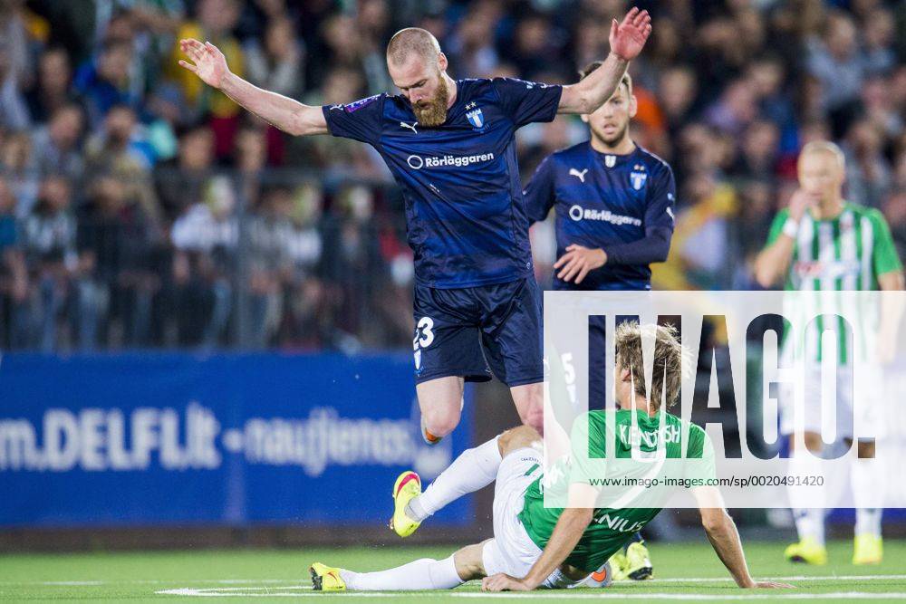 Vilnius, Litauen - 150721 Malmö FFs Jo Inge Berget Zalgiris Yuri Kendysh - fotbollsmatchen Zalgiris Vilnius VMFD and Malmö FF - Quali - Champions League den 21 juli 2015 i Vilnius. .Foto: LUDVIG THUNMAN BILDBYRAN kod LT 35107 News - July 21, 2015 - ZUMAb138