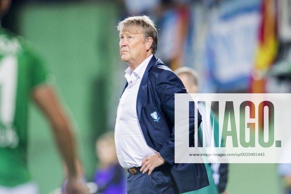 Vilnius, Litauen - 150721 Malmö FFs coach Age Hareide - fotbollsmatchen Zalgiris Vilnius VMFD and Malmö FF - Quali - Champions League den 21 juli 2015 i Vilnius. .Foto: LUDVIG THUNMAN BILDBYRAN kod LT 35107 News - July 21, 2015 - ZUMAb138