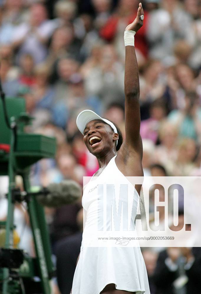 Venus Williams (USA) jubelt Tennis Damen All England Championships 2005, Grand Slam, WTA Tour, Halbfinale Einzelbild Wimbledon London Glück Begeisterung, Freude,