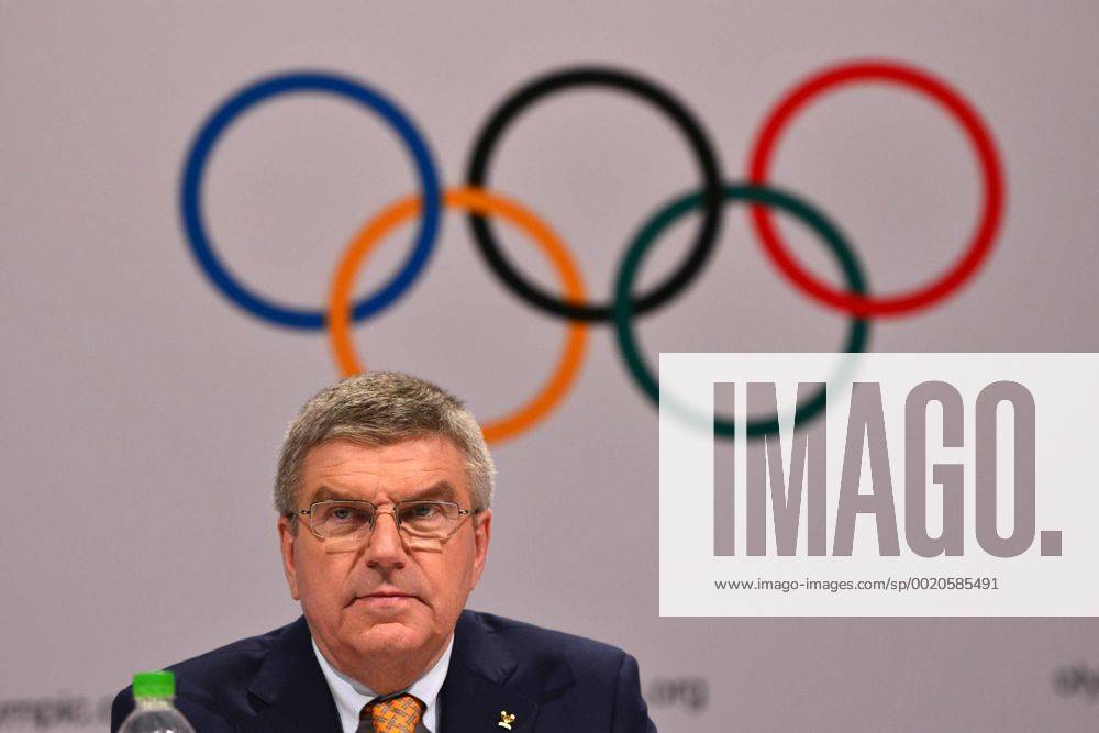 (150731) -- KUALA LUMPUR, July 31, 2015 -- President of the International Olympic Committee (IOC) Thomas Bach speaks at a joint press conference PK Pressekonferenz of IOC and the Beijing 2022 Winter Olympic Games Olympische Spiele Olympia OS bid delegation after the 128th IOC session at Kuala Lumpur Convention Centre (KLCC) in Kuala Lumpur, Malaysia, July 31, 2015. Beijing won the bid of 2022 Winter Olympics at the 128th International Olympic Committee session on Friday. ) (SP)MALAYSIA-KUALA LUMPUR-IOC-2022 WINTER OLYMPICS-BEIJING ChongxVoonxChung