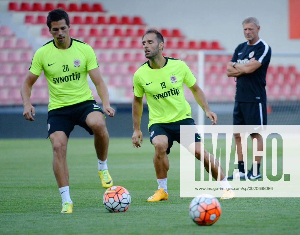 From left: soccer players Roman Polom and Marco Paixao and coach Zdenek Scasny train prior to the third qualifying round of the Champions League return match between Sparta Prague and CSKA Moscow in Prague, Czech Republic, on Tuesday, August 4, 2015. (CTKxPhoto MichalxDolezal) CTKPhotoP201508040707201 dol 012