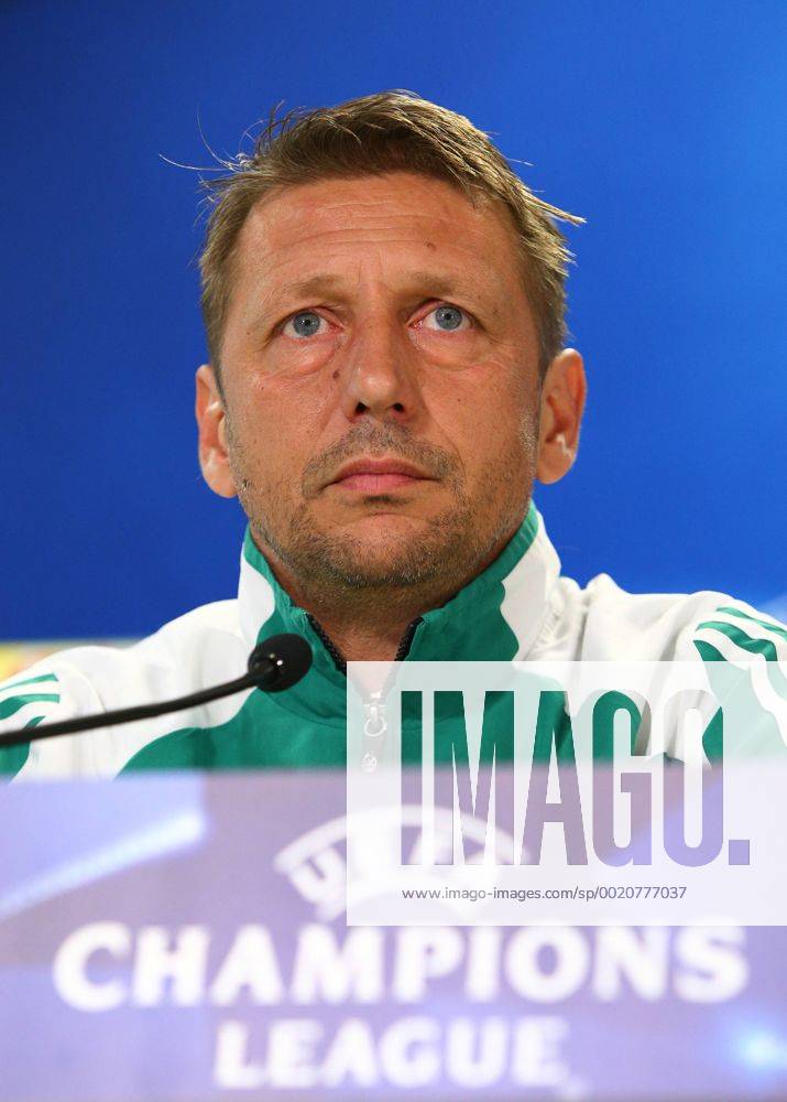SOCCER - CL play offs, Rapid vs Shakhtar, preview VIENNA,AUSTRIA,18.AUG.15 - SOCCER - UEFA Champions League, play offs, SK Rapid Wien vs FC Shakhtar Donetsk, preview, press conference PK Pressekonferenz Rapid. Image shows head coach Zoran Barisic (Rapid). Keywords: Wien Energie. GEPAxpictures xChristianxOrt