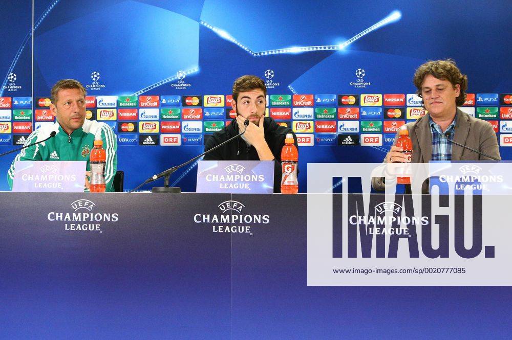 SOCCER - CL play offs, Rapid vs Shakhtar, preview VIENNA,AUSTRIA,18.AUG.15 - SOCCER - UEFA Champions League, play offs, SK Rapid Wien vs FC Shakhtar Donetsk, preview, press conference PK Pressekonferenz Rapid. Image shows head coach Zoran Barisic, Thanos Petsos and press officer Peter Klinglmueller (Rapid). Keywords: Wien Energie. GEPAxpictures xChristianxOrt