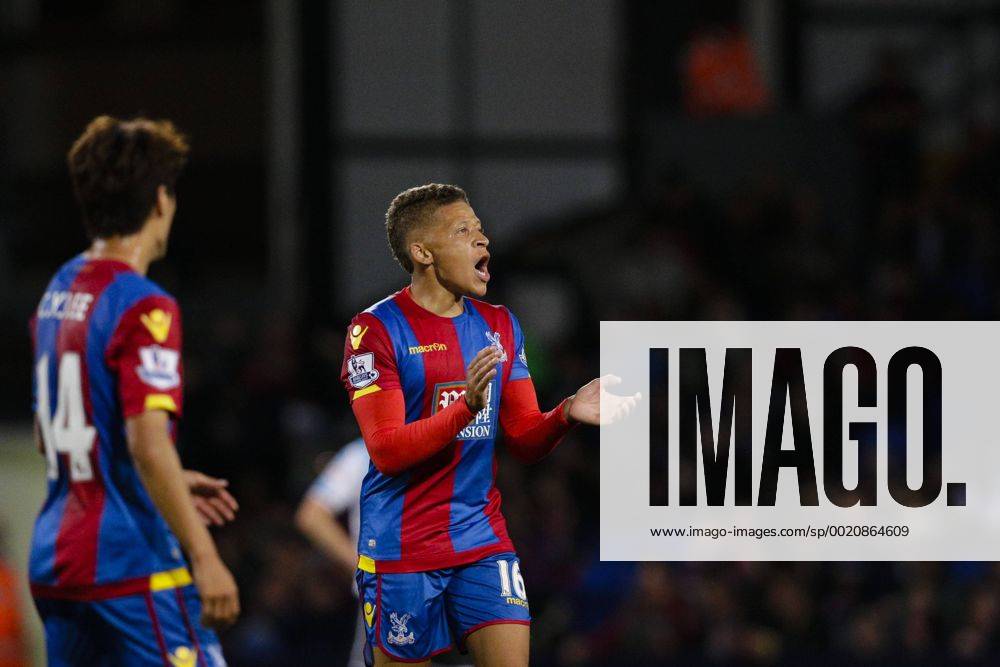 London, England. Capital One Cup 2nd Round. Crystal Palace versus Shrewsbury. Crystal Palace& x2019;s Dwight Gayle celebrates after scoring a penalty to level the scores at 1-1 Mercerx ActionPlus11653616