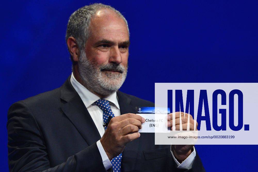 Aug. 27, 2015 - Monaco, Monaco - ANDONI ZUBIZARRETA shows the draw result of Chelsea FC during the UEFA Champions League Draws 2015 - 16 at Grimaldi Forum. Soccer 2015 - UEFA Champions League 2015 - 16 Draw - ZUMAm119