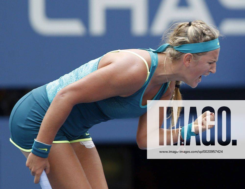 (150904) -- NEW YORK, Sept. 3, 2015 -- Victoria Azarenka of Belarus celebrates during the women s singles second round match against Yanina Wickmayer of Belgium at the 2015 U.S. Open in New York, the United States, Sept. 3, 2015. Victoria Azarenka won 2-0 to enter the next round. ) (SP)US-NEW YORK-TENNIS-US OPEN QinxLang