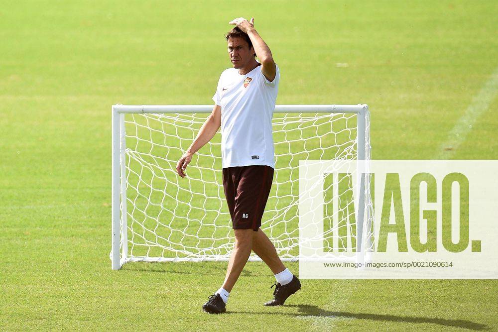 Rudi Garcia Football Champions League 2015 2016 AS Roma training andreaxstaccioli