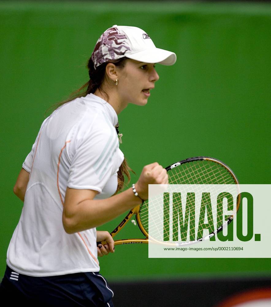 Tszvetana Pironkova (Bulgarien) jubelt Tennis Damen Australian Open 2006, WTA Tour, Grand Slam Einzelbild Melbourne