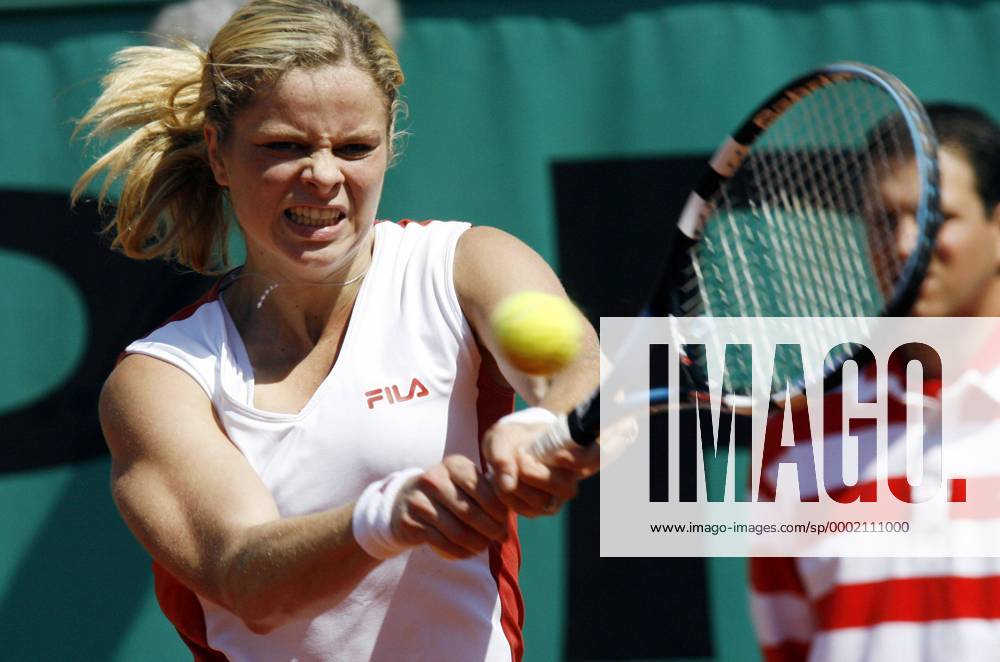 Kim Clijsters (Belgien) - beidhändige Rückhand - (pan14396) Tennis Damen French Open 2006, WTA Tour, Grand Slam Einzelbild Roland Garros Paris Dynamik,