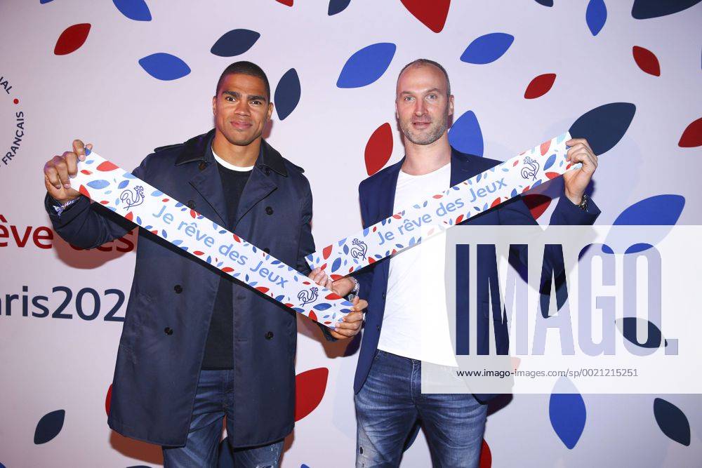 Aktuell Olympia 2024, Ausrichter-Kandidat Paris präsentiert Kampagne Daniel Narcisse et Thierry Omeyer Paris bewirbt sich für die Olympischen Sommerspiele 2024 - CNOSF - 25 09 2015 GwendolineLeGoffx
