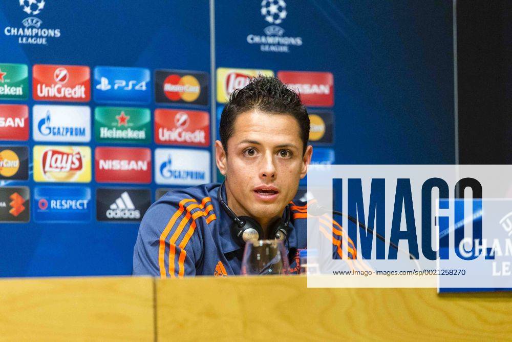 Sept. 28, 2015 - Barcelona, Spain - BARCELONA -september 28- SPAIN: Javier Hernandez Chicharito during the press conference PK Pressekonferenz of the training before the match against FC Barcelona Barca corresponding to the first match of the champions league s group, on september 28, 2015. Photo: BAYER-04-LEVERKUSEN-PRESS-CONFERENCE-CHAMPIONS-LEAGUE - ZUMAn230