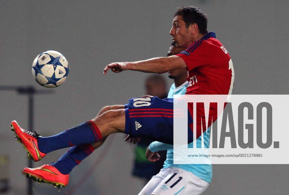 MOSCOW REGION, RUSSIA. SEPTEMBER 30, 2015. CSKA s Alan Dzagoev in action in the 2015 16 Season UEFA Champions League Group B Round 2 football match against PSV Eindhoven at the Arena Khimki Stadium. Sergei Fadeichev TASS TS00ECA6