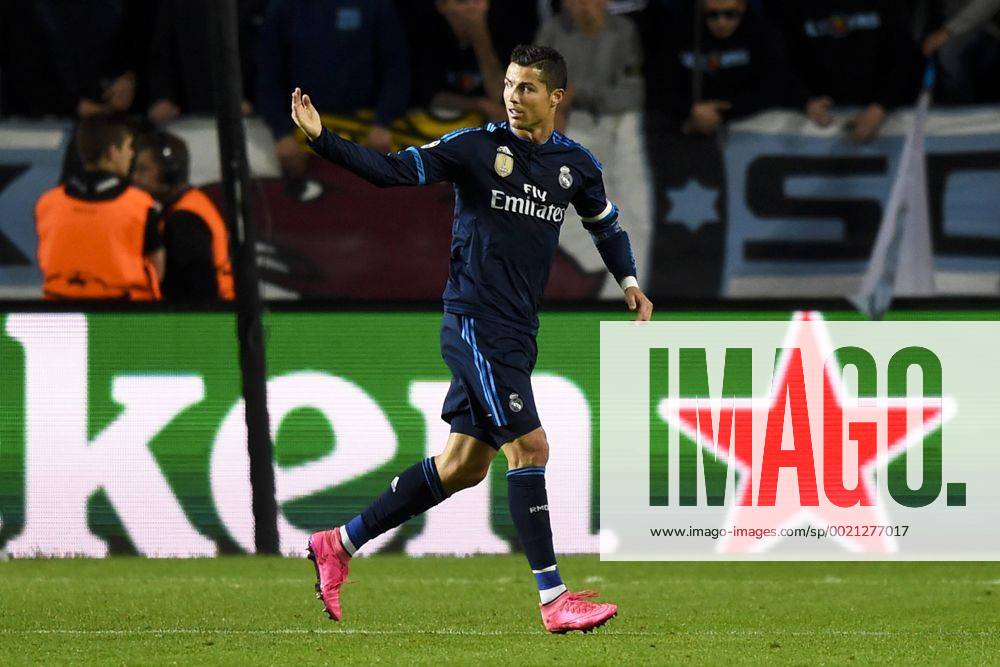 , 150930 Real Madrids Cristiano Ronaldo jublar efter 0-1 during UEFA Champions League 2015 2016 match between Malmö FF and Real Madrid.
