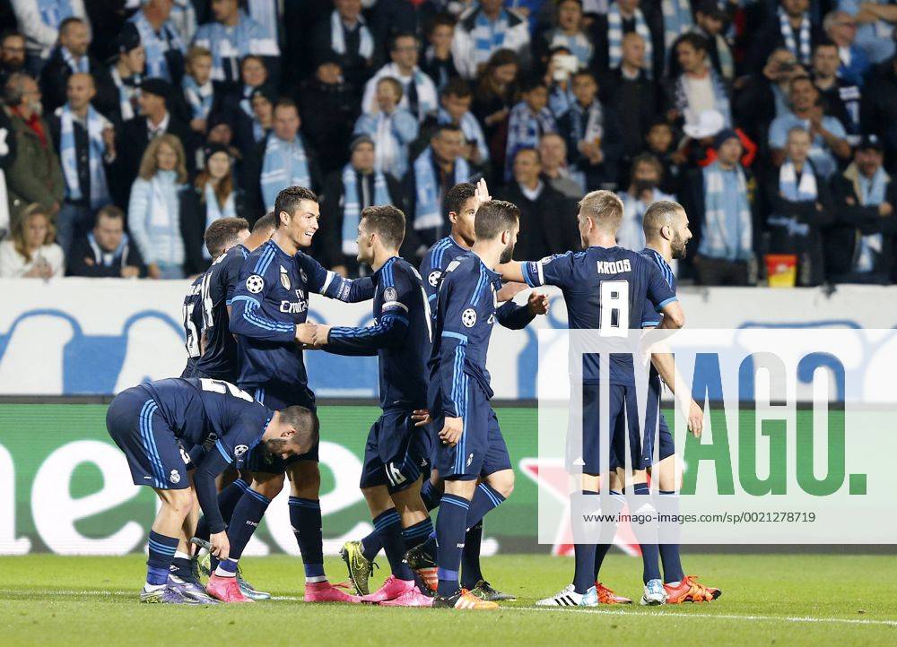 UEFA Champions League 2015 2016 match between Malmö FF and Real Madrid. In this picture, Real Madrid players celebration. A.xGARCIAx