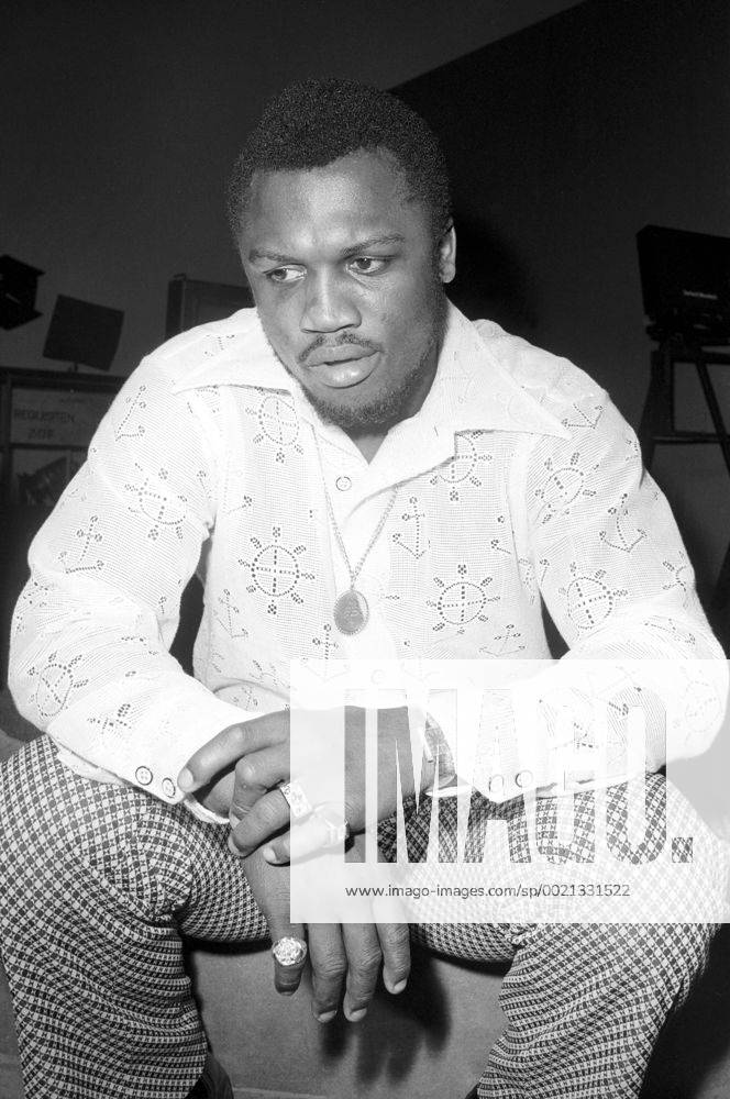 Joe Frazier (USA) am Rande seines Auftritts als Sänger im ZDF