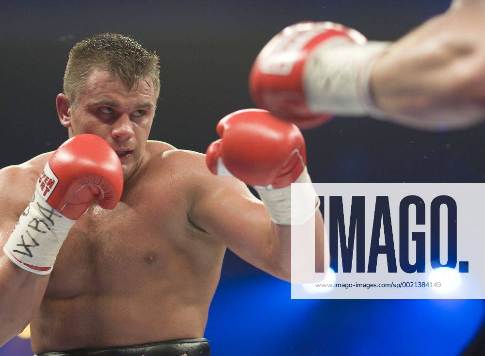 Boytsov vs. Bidenko Oberhausen BRD Boxen in Oberhausen WBA Inernational & WBO European Championship EM Europameisterschaft Denis Boytsov (Russia) vs. Taras Bidenko (Ukraine) Boytsov, EA (