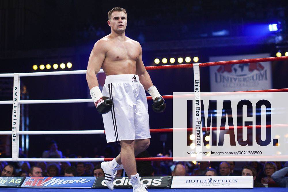 Intercontinental Championship Boytsov vs. Garcia Rostock Germany Boxen in Rostock; WBA Intercontinental Championship Denis Boytsov ( Russia) vs. Israel Carlos Garcia (Puerto Rico) Boytsov nach KO Sieg