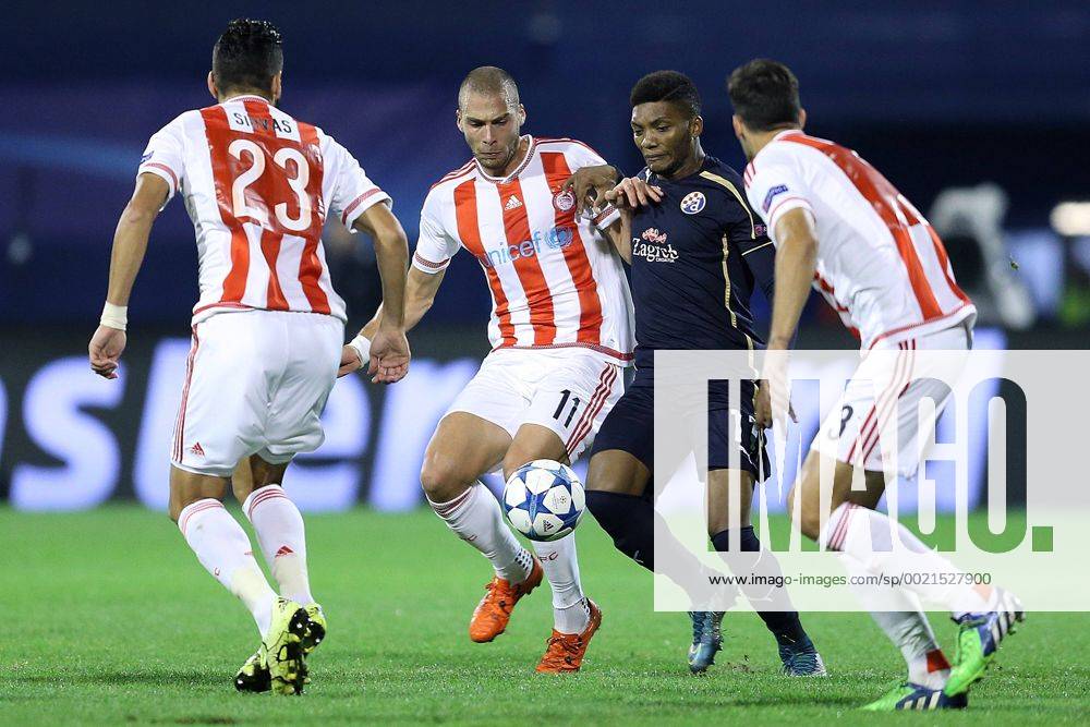 UEFA Champions League, Group F, Round 3, GNK Dinamo - FC Olympiakos 20.10.2015., Croatia, Zagreb - Maksimir Stadium - UEFA Champions League, Group F, Round 3, GNK Dinamo - FC Olympiakos. Pajtim Kasami, Junior Fernandes. GoranxStanzl PIXSELL