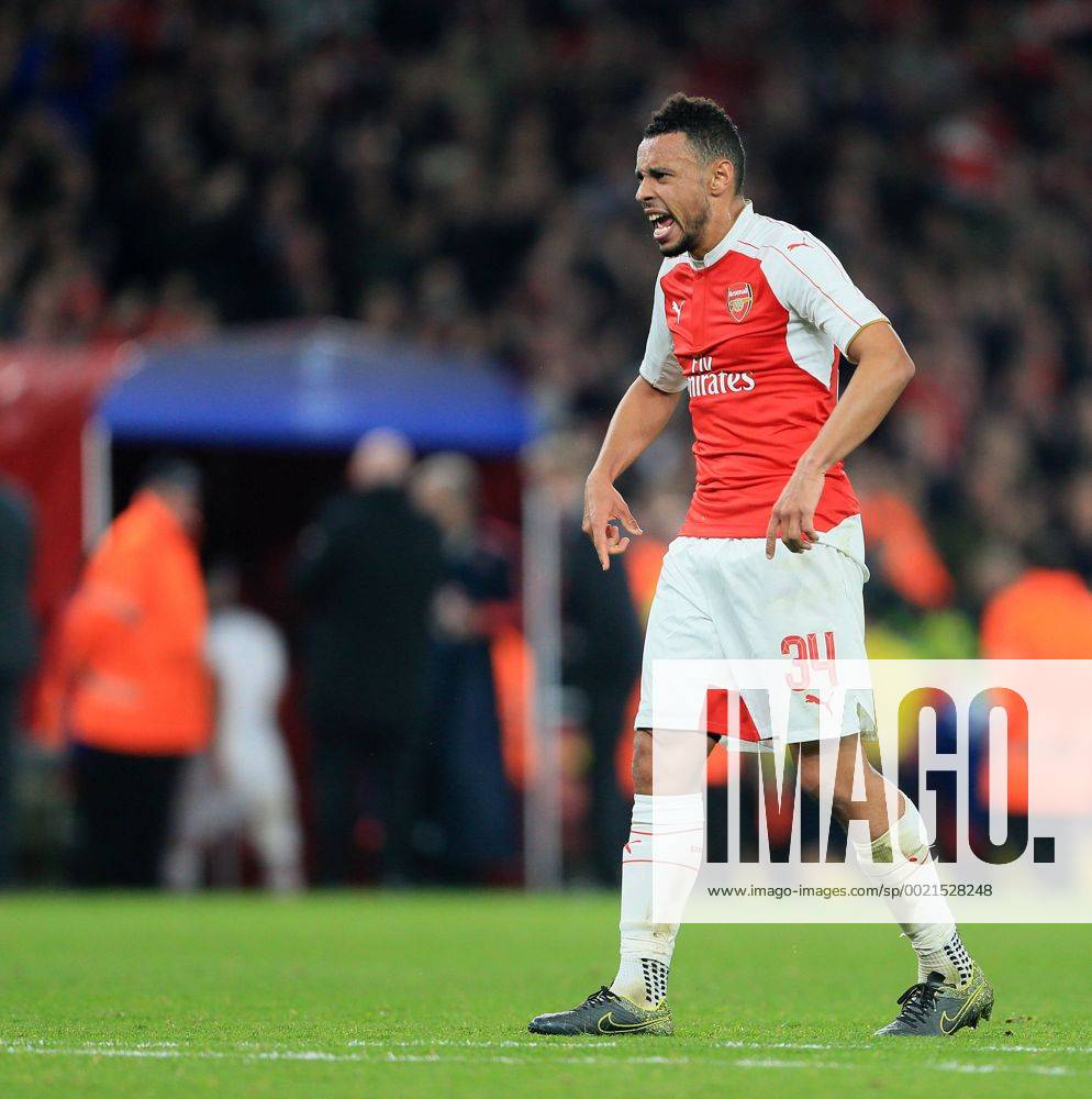 Arsenal s Francis Coquelin celebrates at the final whistle Champions League Group Match - Arsenal vs Bayern Munich - Emirates Stadium - England - 20th October 2015 - Picture David Klein Sportimage .
