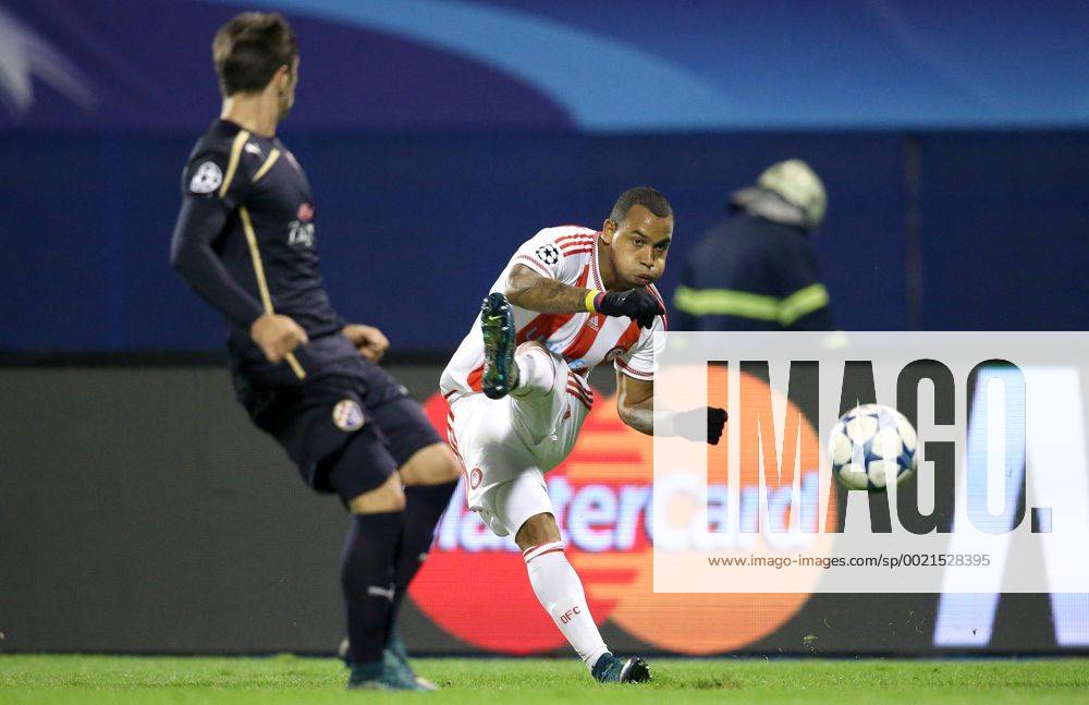 UEFA Champions League, Group F, Round 3, GNK Dinamo - FC Olympiakos 20.10.2015., Croatia, Zagreb - Maksimir Stadium - UEFA Champions League, Group F, Round 3, GNK Dinamo - FC Olympiakos. Felipe Pardo. IgorxKralj PIXSELL