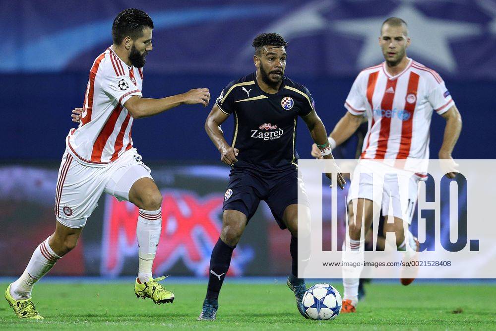 UEFA Champions League, Group F, Round 3, GNK Dinamo - FC Olympiakos 20.10.2015., Croatia, Zagreb - Maksimir Stadium - UEFA Champions League, Group F, Round 3, GNK Dinamo - FC Olympiakos. El Arabi Hilal Soudani. GoranxStanzl PIXSELL